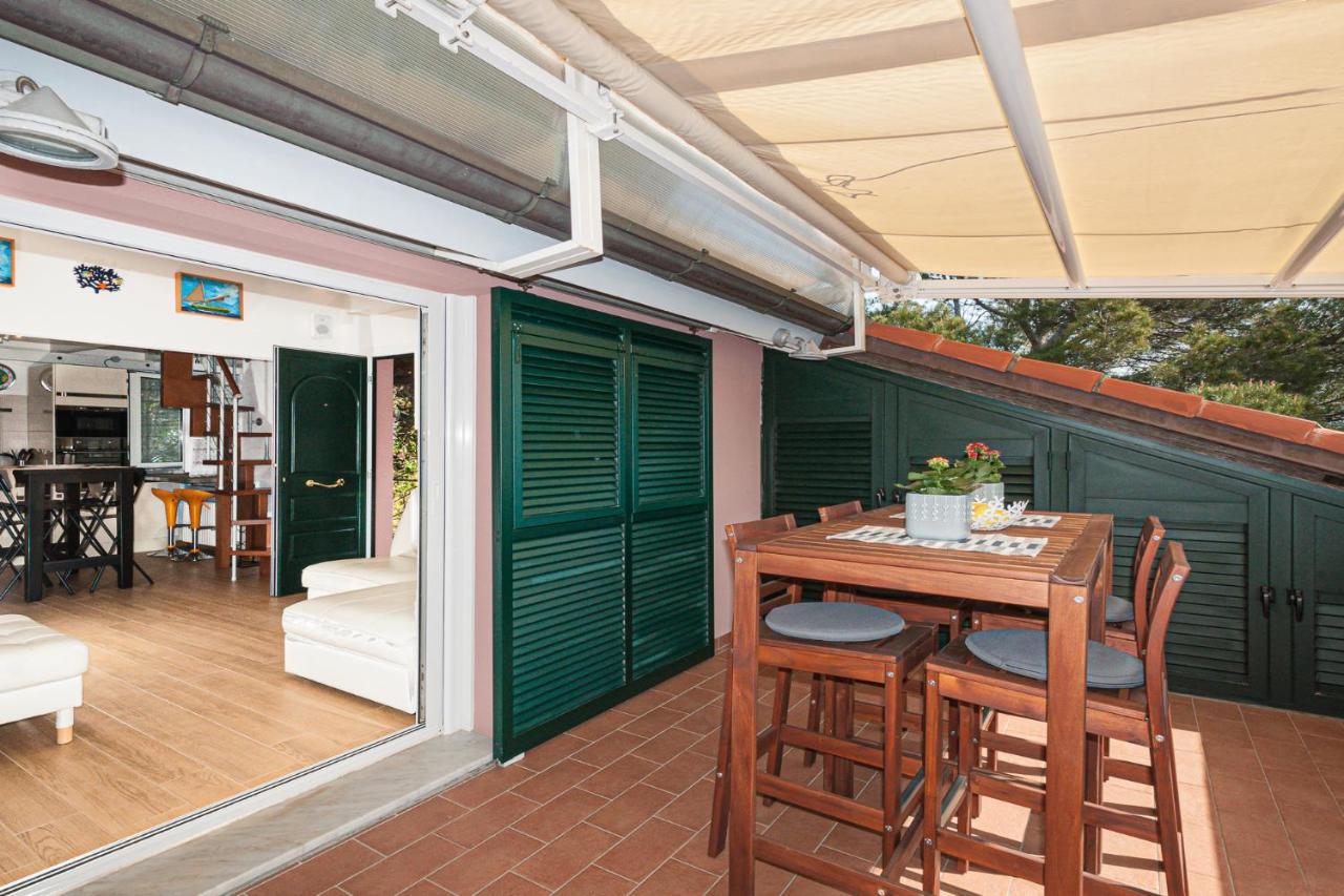The Boat House Portovenere Apartment Porto Venere Exterior photo